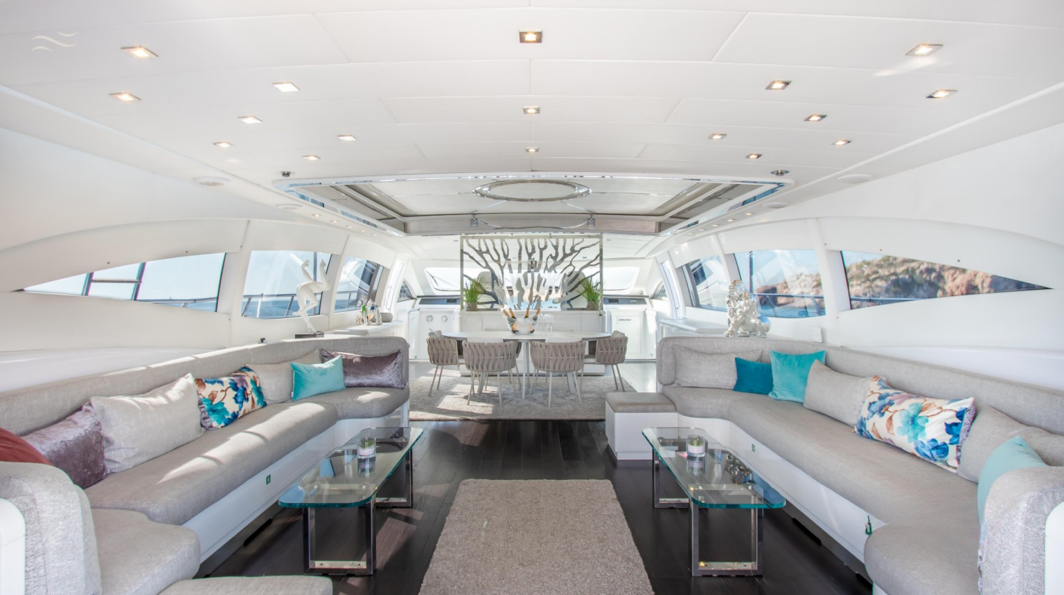 Mangusta 108 - Belisa