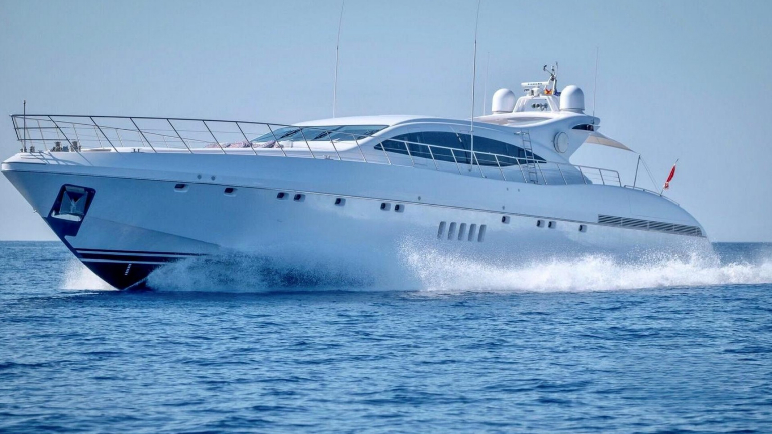 Mangusta 108 - Belisa