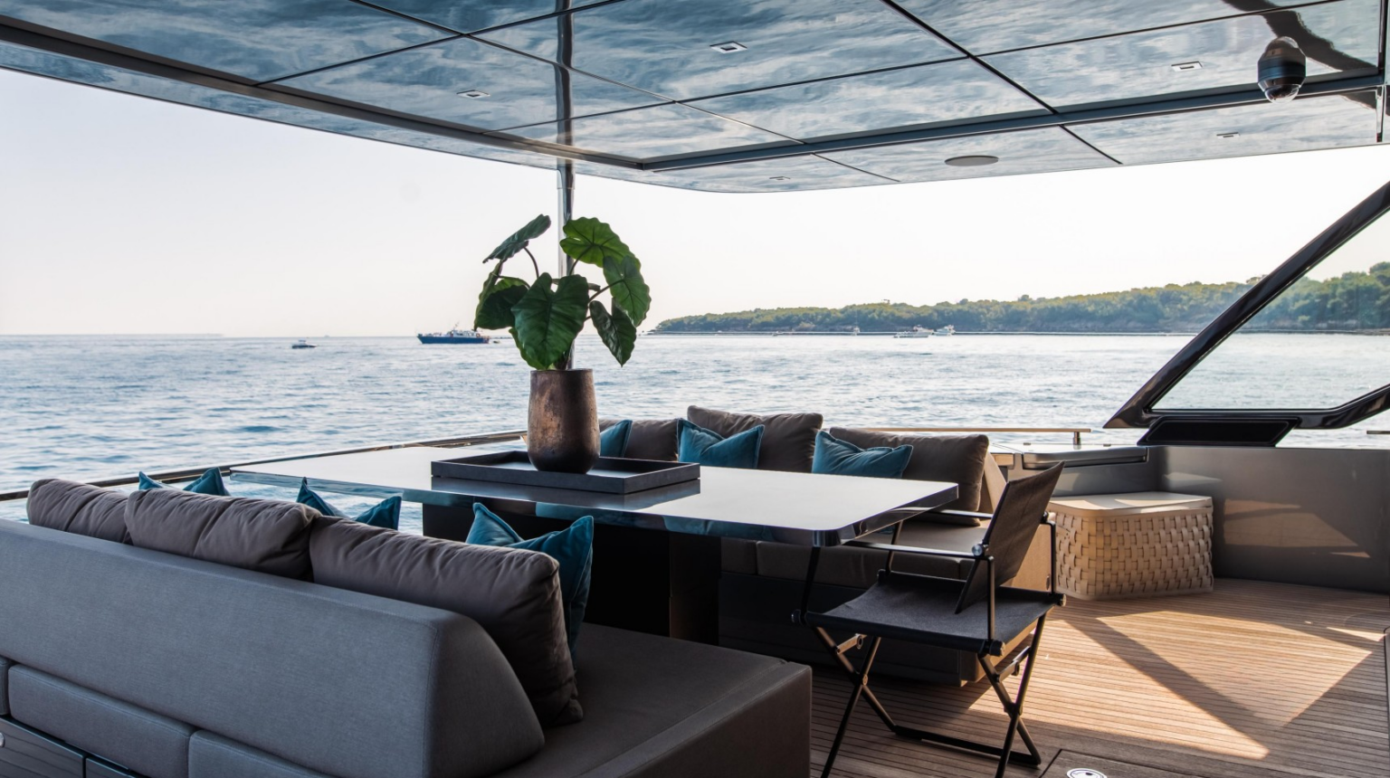 Riva Argo 90 - Ella