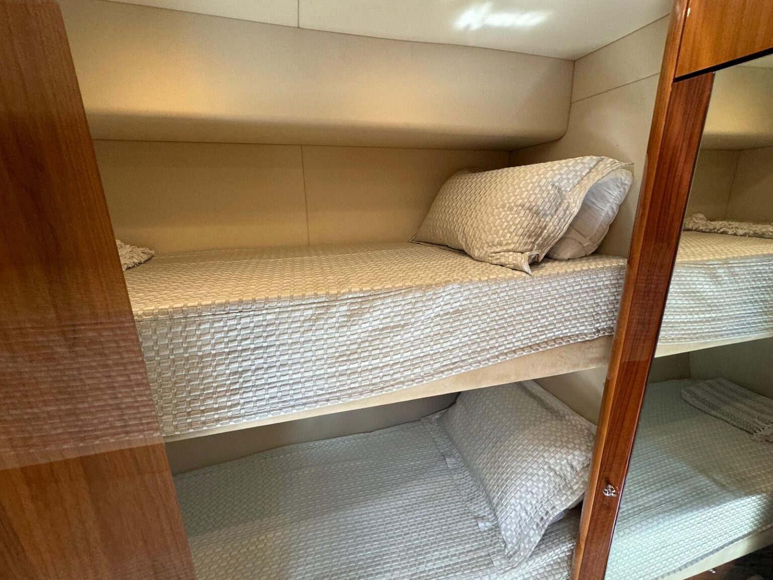Sunseeker 62 - BES
