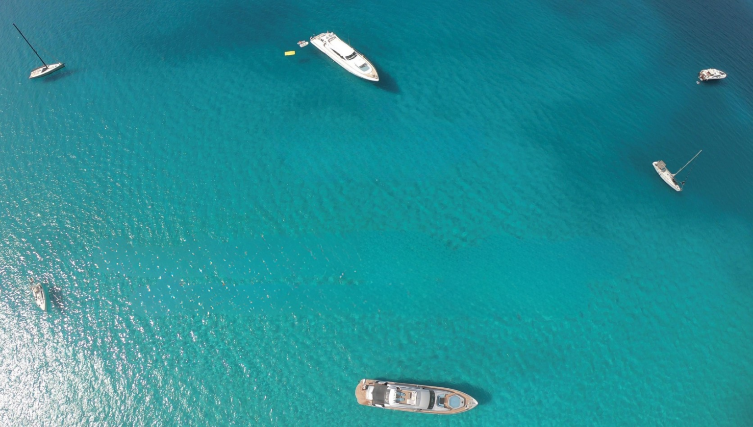 Sunseeker Predator 74 - Black Jax