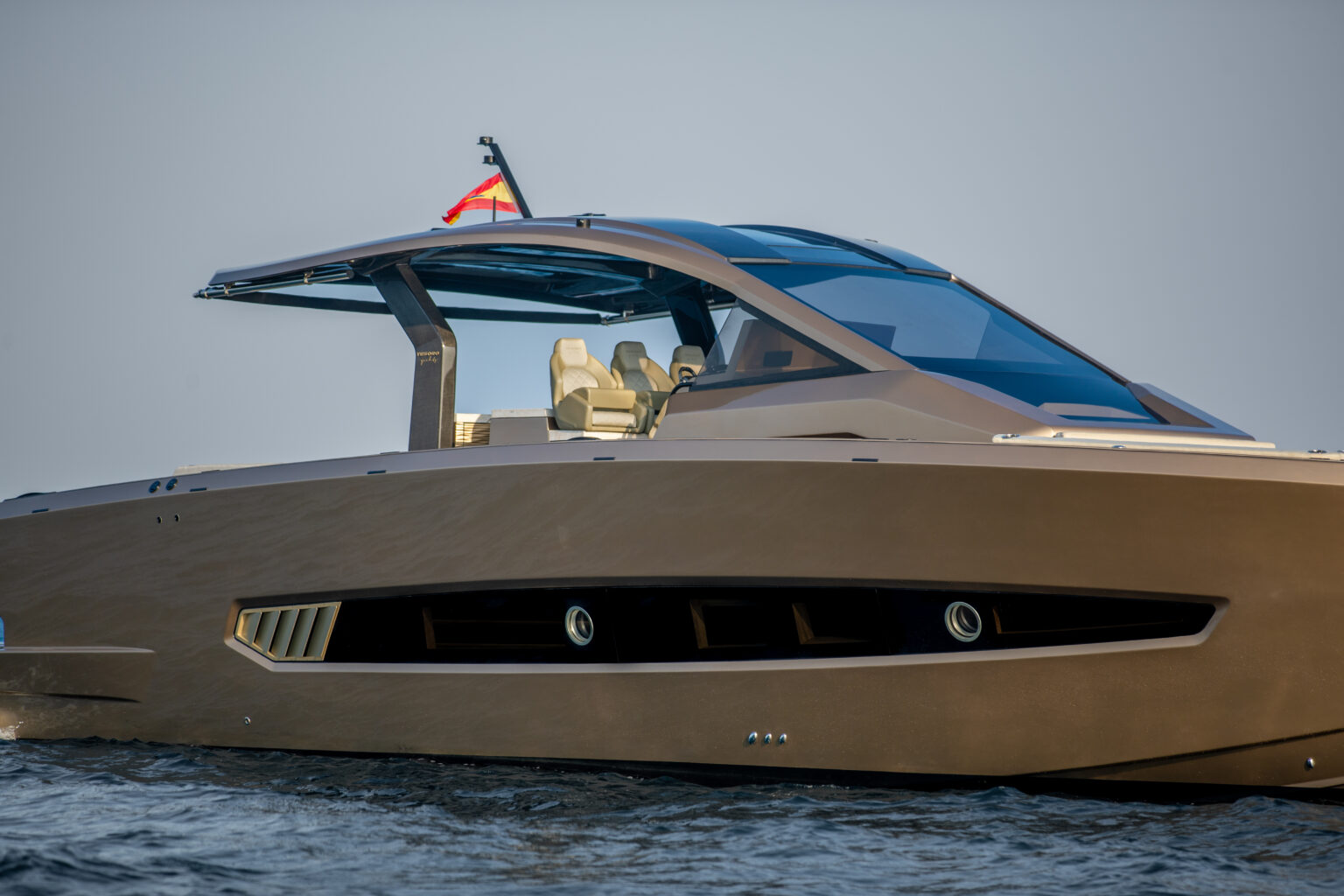 Tesoro-T50-Speciale-Goldfinger-15