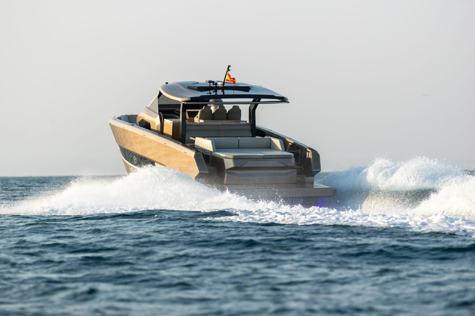 Tesoro-T50-Speciale-Goldfinger-26