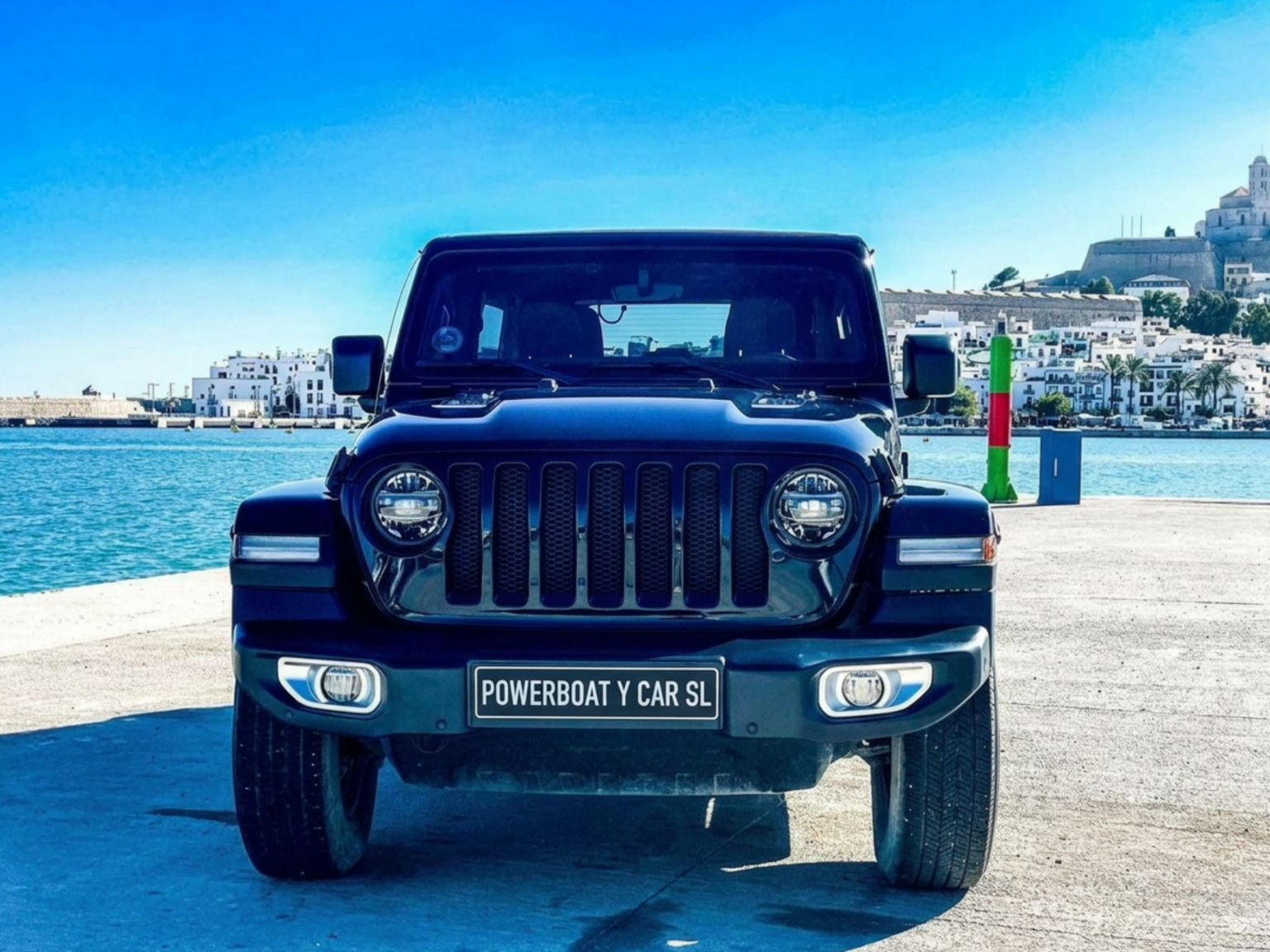 Jeep Wrangler Sahara Sky Top