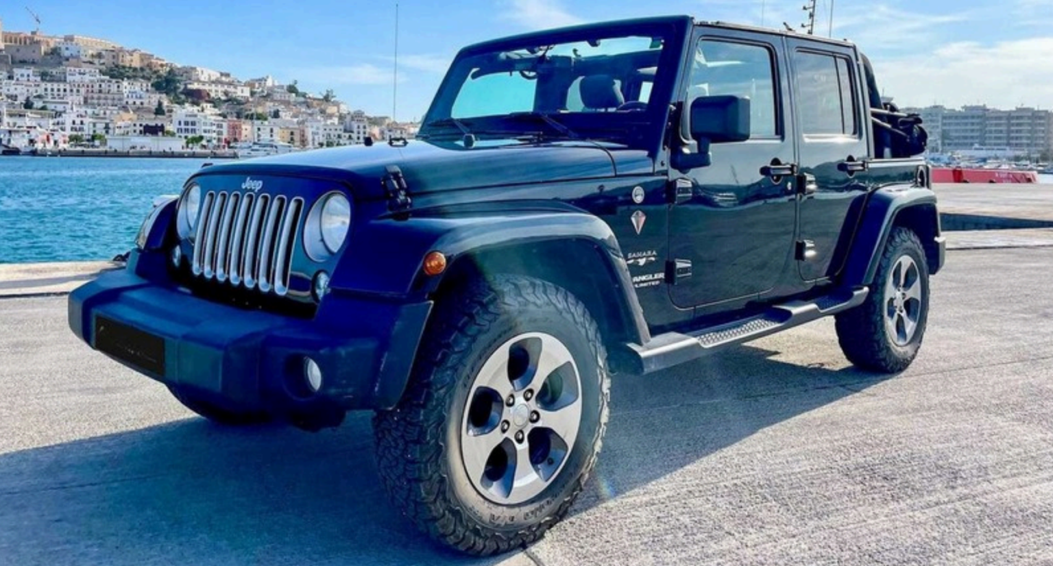 Jeep Wrangler Sahara Soft Top 2