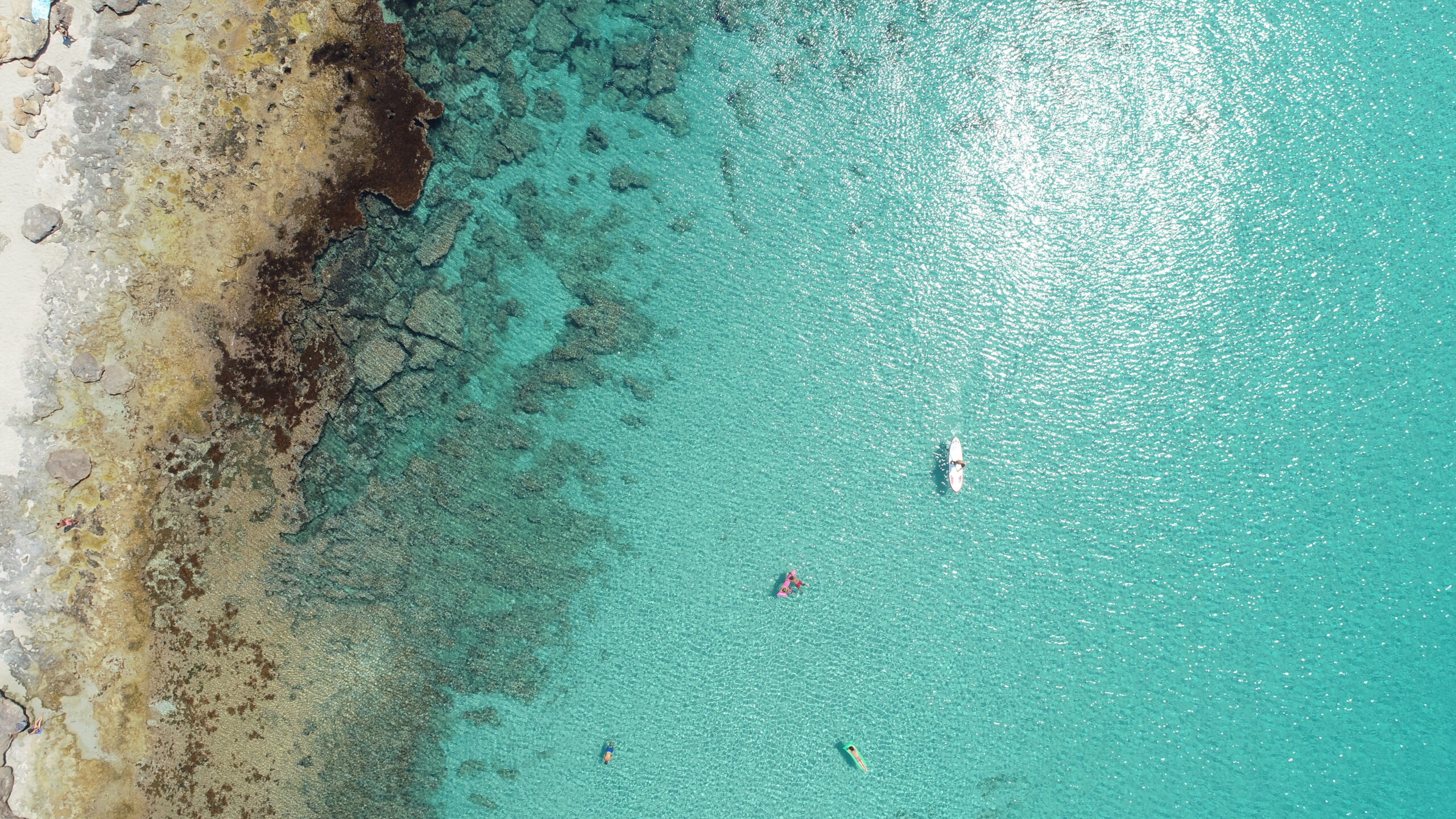 Turquoise water of Ses Illetes Formentera near Riva Perseo 76 yacht charter route